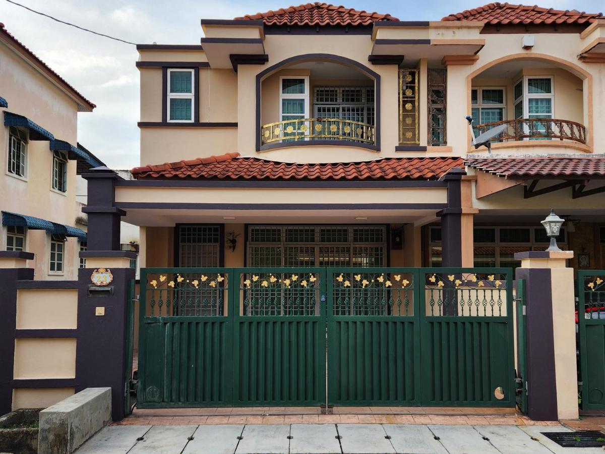 Galaxy Guest Home By Ipoh Maju Stay Εξωτερικό φωτογραφία