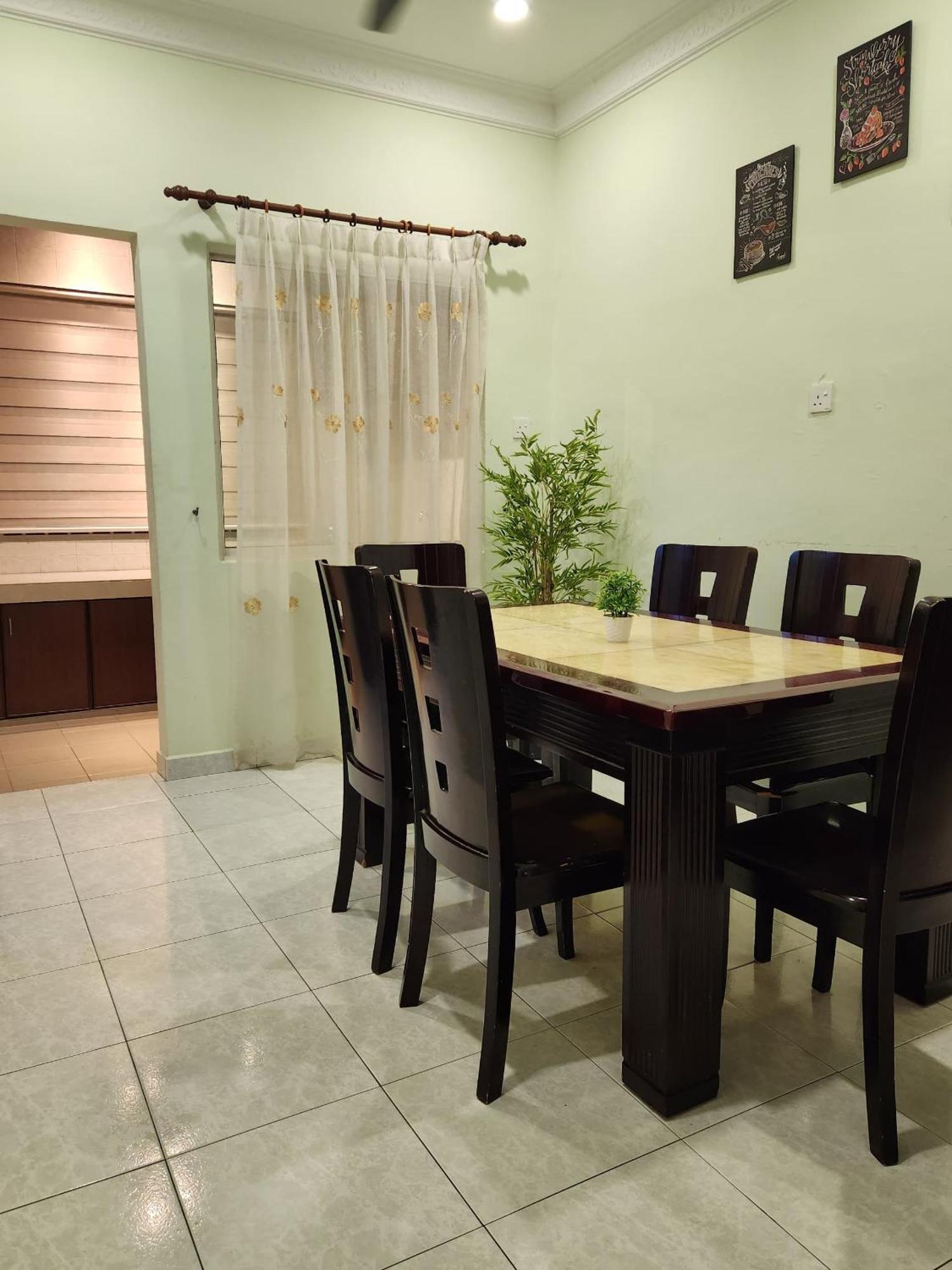 Galaxy Guest Home By Ipoh Maju Stay Εξωτερικό φωτογραφία